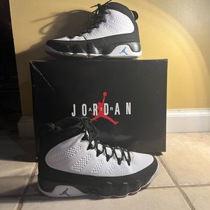 Air Jordan 9 Retro 'University Blue'
